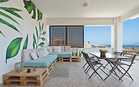 Sea City And Mountain View Apartment